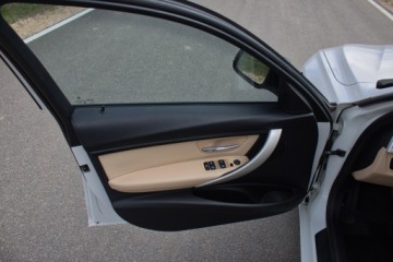 BMW Seria 3 F30-F31-F34 Limuzyna Facelifting 2.0 320i 184KM 2017 BMW320i F30 xDrive 184 KM 2017/2018 faktura VAT 23%, zdjęcie 32