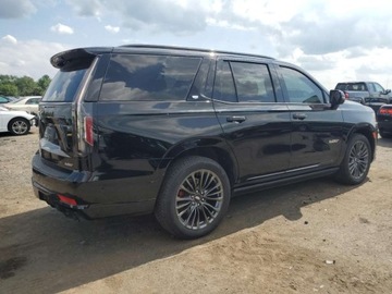 Cadillac Escalade III 2023 Cadillac Escalade V Sport 2023 6.2l 6.2 Benzyna 682KM, zdjęcie 3