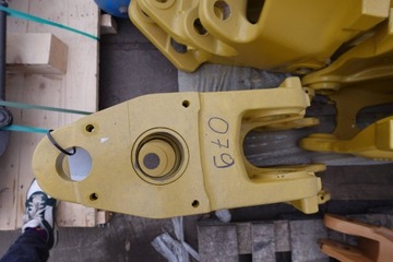 Konik obrotu Caterpillar CAT 422E, 428E, 432E, 434E, 442E, 444E, 3054