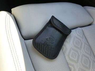 КЛЮЧЕВЫЕ КАРТОЧКИ FARADAYA KEYLESS BJC