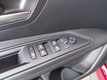 Peugeot 3008 II 2019 Peugeot 3008 Full LED Navi Kamera Skora Radar 2.0 Diesel 177KM, zdjęcie 9