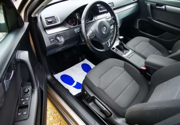 Volkswagen Passat B7 Variant 2.0 TDI CR DPF BlueMotion 140KM 2012 Volkswagen Passat 2.0 TDI Comfortline 2.0 Diesel 140KM, zdjęcie 9