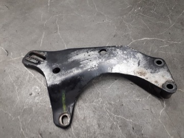 037145544B UCHYCENÍ DRŽÁK VW CADDY II 1.9SDI