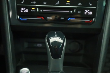 Volkswagen Tiguan II SUV Facelifting 2.0 TSI 190KM 2022 VW Tiguan 2.0 TSI, Salon Polska, 1. Właściciel, zdjęcie 8