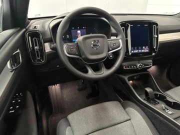 Volvo XC40 Crossover Facelifting 2.0 B3 163KM 2026 VOLVO XC40 B3 Core Suv 2.0 (163KM) 2026, zdjęcie 6