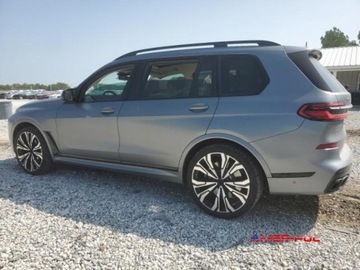 BMW X7 2023 BMW X7 2023 r.,4,4L M 60 I 4.4 Benzyna 523KM, zdjęcie 2