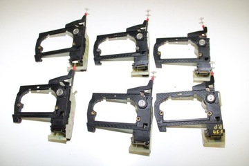 BMW E39 KAZETA KLIKY PRAVÁ PŘEDNÍ FACELIFT TÁHLO