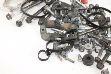 HONDA VT 750 SHADOW RC50 КОМПЛЕКТ БОЛТОВ ВИНТОВ