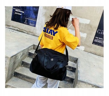 ВМЕСТИМАЯ ДОРОЖНАЯ СПОРТИВНАЯ СУМКА Черная