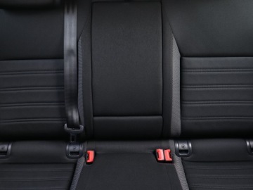 Skoda Octavia III Liftback Facelifting 2.0 TDI 150KM 2018 Skoda Octavia 2.0 TDI, Salon Polska, DSG, VAT 23%, zdjęcie 9