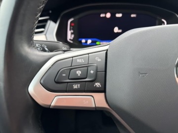 Volkswagen Passat B8 Variant Facelifting 2.0 TDI SCR 150KM 2022 Volkswagen Passat Volkswagen Passat Volkvagen Pass, zdjęcie 24