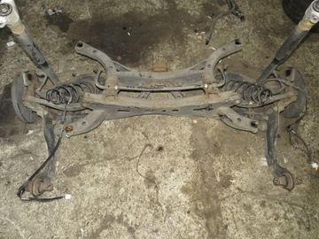 NOSNÍK ZAVĚŠENÍ ZADNÍ MAZDA 3 BM