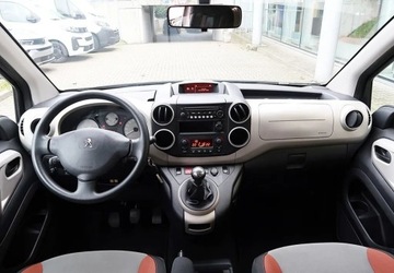 Peugeot Partner II Tepee Facelifting 2015 1.6 BlueHDi 100KM 2016 Peugeot Partner Climatronic, PDC, Tempomat, FVAT-Marza 1.6 Diesel 99KM, zdjęcie 13