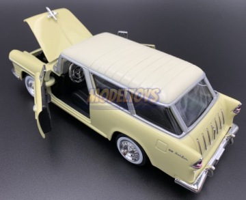 Chevrolet Bel Air Nomad 1955 года, масштаб 1:24, Motormax 73248