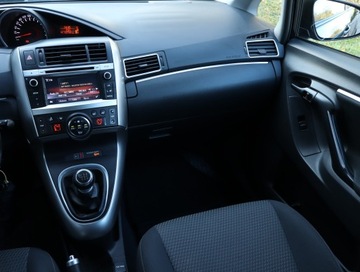 Toyota Verso Minivan Facelifting 1.8 Valvematic 147KM 2014 Toyota Verso 1.8 Valvematic, Salon Polska, zdjęcie 7