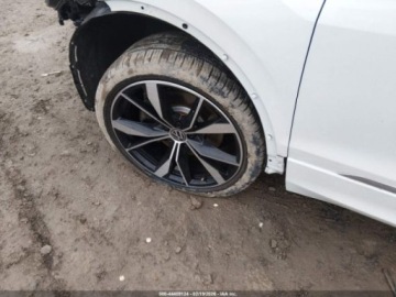 Volkswagen Tiguan III 2024 Volkswagen Tiguan 2.0T SEL R-Line 2024, 2.0L R4 184KM, odpala i jezdzi, od, zdjęcie 9