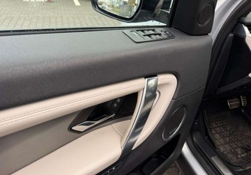 Land Rover Discovery Sport 2022 Land Rover Discovery Sport 2.0 204KM R-Dynamic SE Salon PL FV23 2.0 204KM, zdjęcie 9