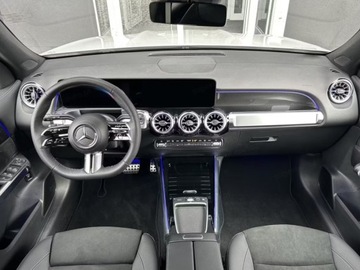 Mercedes GLB SUV 1.3 200 163KM 2025 MERCEDES-BENZ GLB 200 AMG Line Suv 1.3 163KM 2025, zdjęcie 6