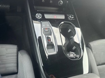 Audi A5 B10 Avant Plug-In 2.0 TFSI e-hybrid 299KM 2025 AUDI A5 e-Hybrid quattro Avant Combi 2.0 (299 KM) 2025, zdjęcie 10