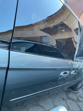 CHRYSLER VOYAGER DVEŘE ZADNÍ LEVÉ POSUVNÉ 2007