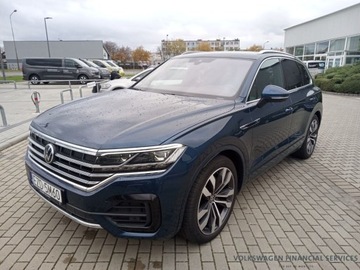 Volkswagen Touareg III SUV 3.0 V6 SCR TDI 286KM 2021 Volkswagen Touareg 3.0 4Mot R-Line NAJEM 3 LATA-34, zdjęcie 1