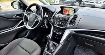 Opel Zafira C Tourer 1.4 Turbo ECOTEC 140KM 2013 Opel Zafira BENZYNA nawigacja atrakcyjny wyglad 2x PDC OKAZJA polecamy, zdjęcie 37