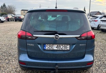 Opel Zafira C Tourer 1.6 CDTI ECOTEC 136KM 2014 Opel Zafira 7 osobowy 1.6 Diesel 136KM, zdjęcie 4
