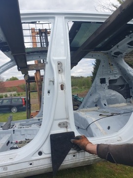 ЧЕТВЕРТЬ ПРАВАЯ ПЕРЕДНЯЯ РАМА KIA SPORTAGE III 3 2014 ФОТО ПОКРАСКА WD