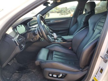BMW Seria 5 G30-G31 M5 Limuzyna 4.4  600KM 2018 BMW M5 2018 4.4l 4.4 Benzyna 600KM, zdjęcie 7