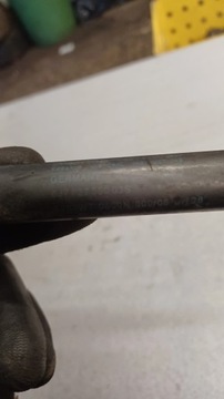 PODPĚRA PLYNOVÁ PÁTÝCH DVEŘE SKODA ROOMSTER 5J7 827 550 5J7827550