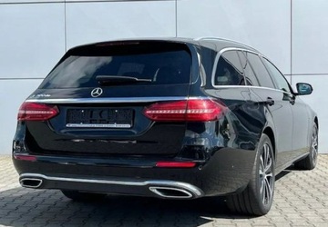 Mercedes Klasa E W213 2021 Mercedes-Benz Klasa E Plug-In Polift Automat Kamera Ambiente Navi Vi, zdjęcie 6