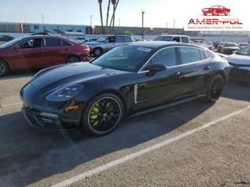 Porsche Panamera II 2019 Porsche Panamera 2019, 4.0L, 4x4, TURBO S E-HYBRID EXECUTIVE, porysowany l