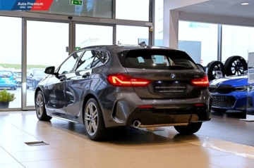 BMW Seria 1 F40 2021 BMW Seria 1 118iFV23LED Fog lightsWysoki polysk Shadow-Line 1.5 136KM, zdjęcie 17