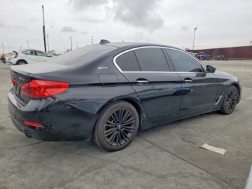 BMW Seria 5 G30-G31 2018 BMW Seria 5 530e 2018 2.0 Hybryda 248KM, zdjęcie 3