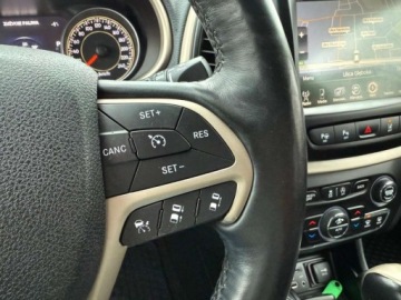 Jeep Cherokee V Terenowy 2.0 MJD 170KM 2015 Jeep Cherokee Limited Automat 4x4 Xenony Navi Kamera Skora Bezwypadkowy Gw, zdjęcie 17