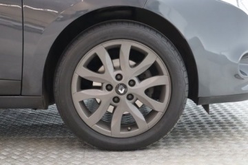 Renault Megane III Grandtour 2.0 16v 140KM 2010 Renault Megane 2.0 16V, Automat, Navi, Klima, zdjęcie 14