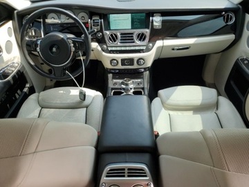 Rolls-Royce 2015 Rolls-Royce Ghost 2015 6.6l 6.6 Benzyna 563KM, zdjęcie 8