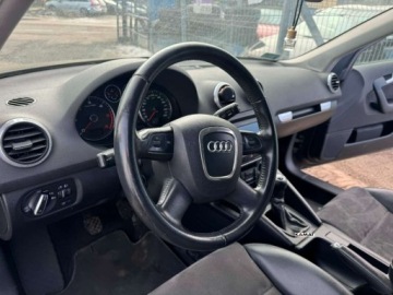Audi A3 8P Hatchback 3d 2.0 TDI PD 140KM 2008 Audi A3 Sportback Audi A3 Sportback 2,0 Diesel Bogate Wyposazenie Hak Zami, zdjęcie 4
