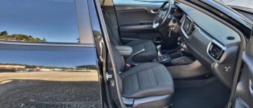 Kia Stonic I Crossover 1.6 CRDi 110KM 2018 Kia Stonic 1.6 110 KM Navi Klimatronic bezwypadkowa Zarejestrowana 1.6, zdjęcie 13