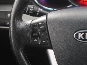 Kia Sorento II SUV 2.0 CRDi 150KM 2011 Kia Sorento 2.0 CRDI, 7 miejsc, Navi, Klima, zdjęcie 19