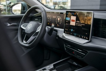 Volkswagen Passat B8 Variant Facelifting 1.5 TSI EVO 150KM 2024 Volkswagen Passat Elegance 1.5 TSI 150 KM DSG,, zdjęcie 13