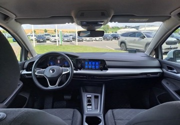 Volkswagen Golf VIII Variant 1.5 eTSI 130KM 2022 Volkswagen Golf EVO Life 1.5 TSI 130KM Czujniki Tempomat LED Clima ASO, zdjęcie 4
