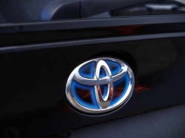 Toyota C-HR I Crossover Facelifting 1.8 Hybrid 122KM 2023 Toyota C-HR 1.8 Hybryda 122KM, zdjęcie 32