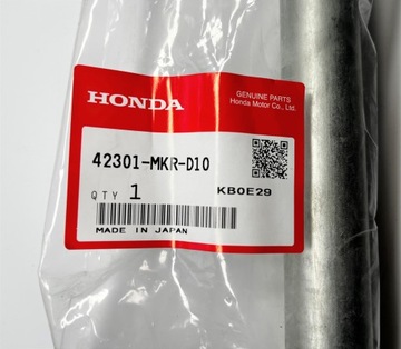 HONDA CBR 1000 RR SC82 Ось Ось заднего колеса