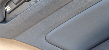 КОЖАНЫЕ БОКОВИНЫ PASSAT B8 COMBI, КАК НОВЫЕ, ДЛЯ ЗАДНИХ СТОРОН