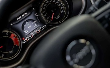 Jeep Cherokee V Terenowy 2.0 MJD 170KM 2014 Jeep Cherokee Jeep Cherokee 2.0 Multijet Active Drive II Automatik Limited, zdjęcie 13