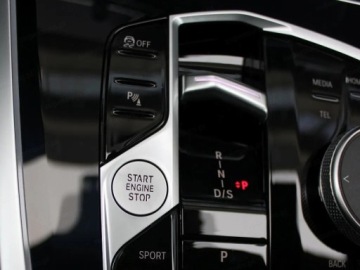 BMW X5 G05 SUV Facelifting 3.0 30d 298KM 2026 BMW X5 xDrive30d Sport Suv 3.0 (298KM) 2026, zdjęcie 12