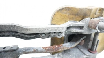 CHRYSLER CROSSFIRE 3.2 V6 ZVEDÁK PÁKY ŘAZENÍ VOLIČ 6B 8029402002