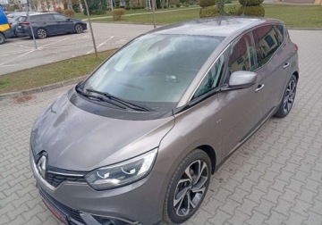 Renault Scenic IV 1.2 Energy TCe 130KM 2017 Renault Scenic Zarejestrowany - ubezpieczony - wersja Bose 1.2 Benzyna, zdjęcie 4