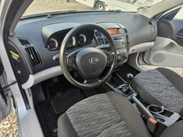 Kia Ceed I Hatchback 1.4 109KM 2009 Kia Cee'd Opłacona Zdrowa Zadbana z Klimą Po, zdjęcie 7